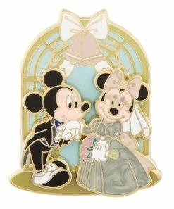 Disney Wedding Pin - Mickey And Minnie In A Chapel