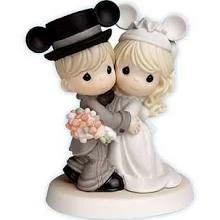 Disney Precious Moments Figurine - Bride And Groom - Wedding